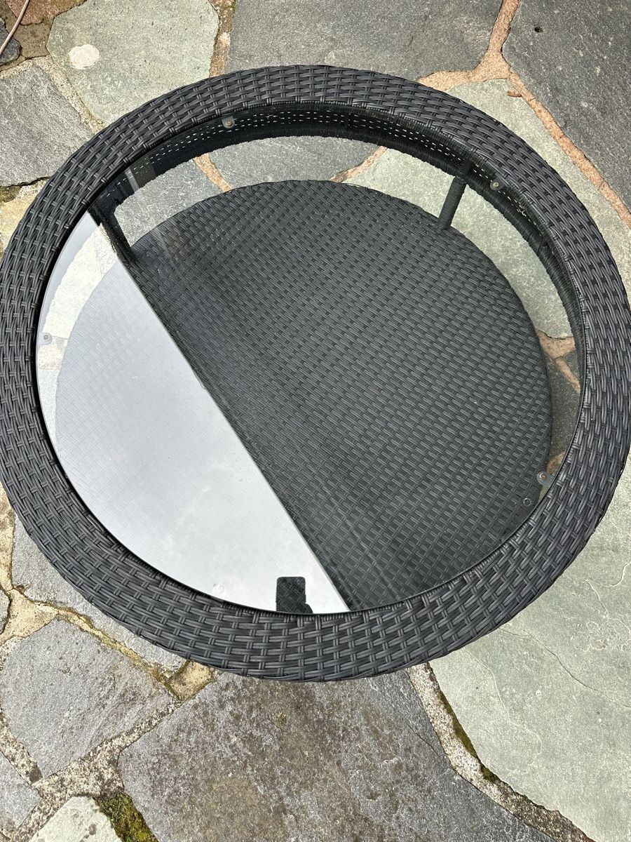 Tavoli: Rattan Beistelltisch  – Usato da Ittigen venduto da AdiBolligen 2