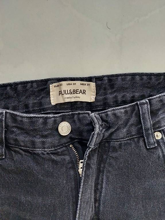 Pull&Bear Jeans: 2 Jeans-Hosen PULL&BEAR, Grösse EUR 40+44 – Gebraucht aus Itingen von sil_jtd6 4