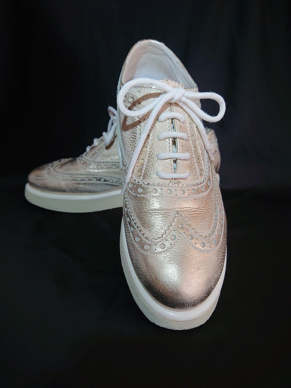 Bogner Scarpe da donna: Halbschuhe / Schnürer - BOGNER - 37 - Leder - gold/beige – Usato da Thusis venduto da drd_zy9w 4