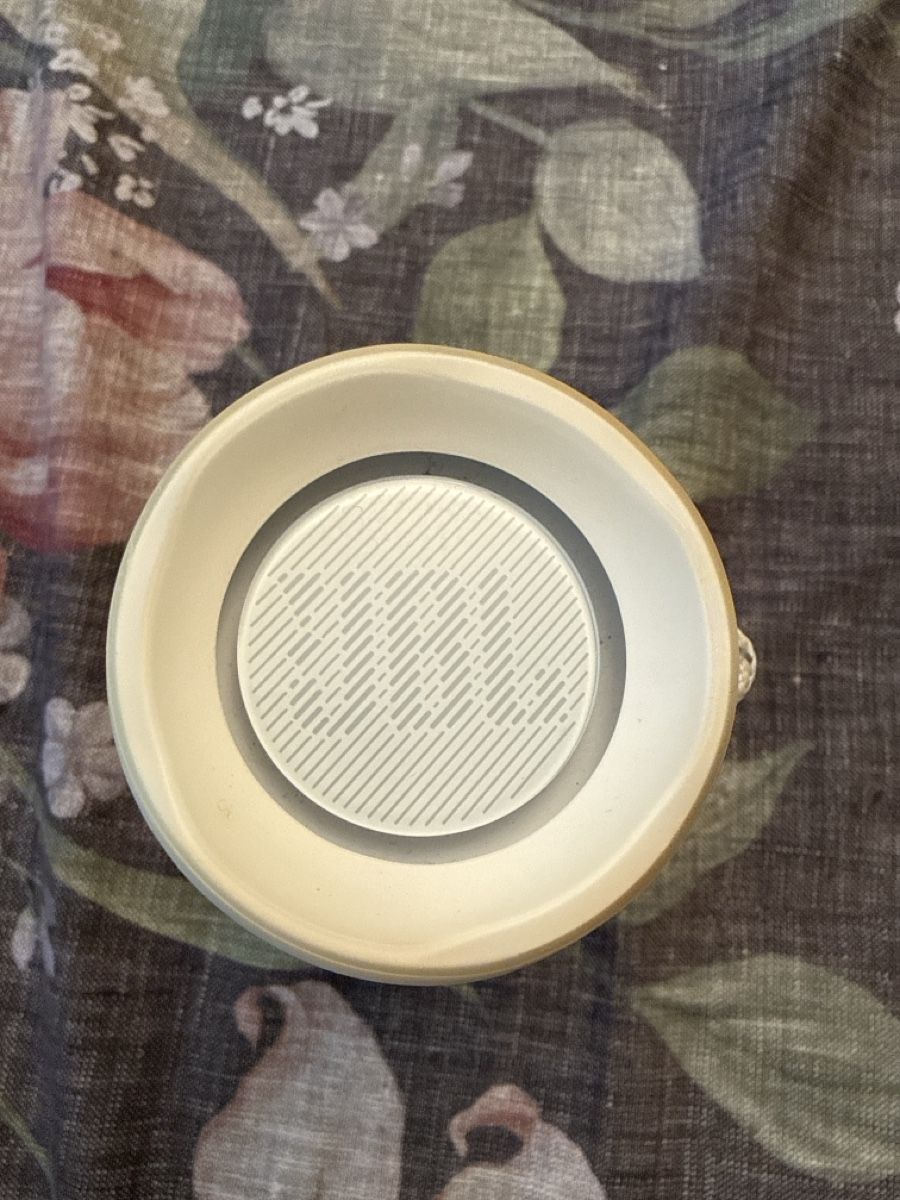 JBL Casse acustiche: JBL Flip 4 Bluetooth Speaker White Good Condition – Usato da Zürich venduto da sha_vw65 3
