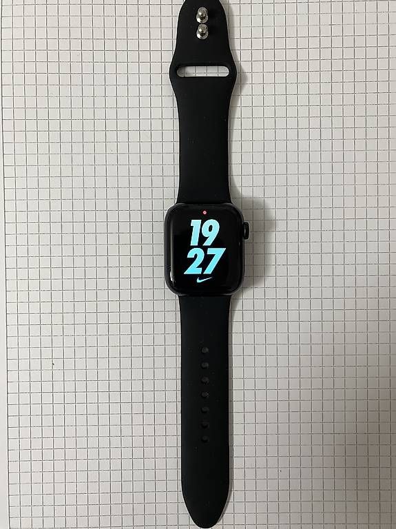 Apple Smartwatch: Apple Watch Series 7 – Usato da Zofingen venduto da lucasandon