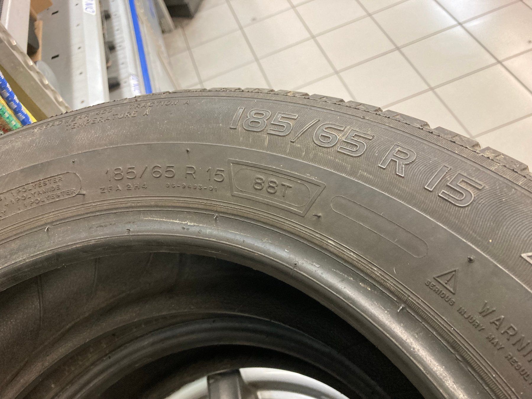 Michelin Pneumatici & Ruote complete: 185/65R15 Sommerpneu – Usato da Cham venduto da WB2223 1