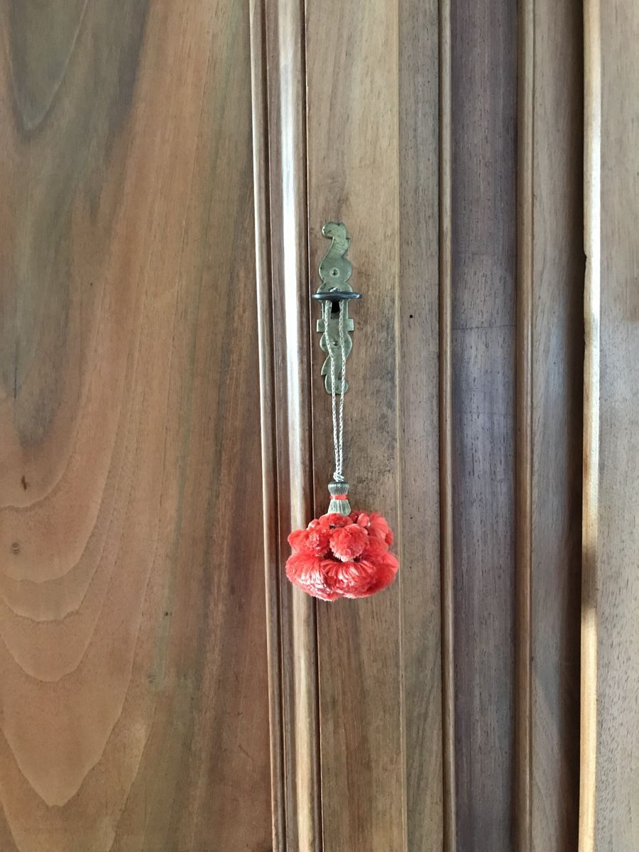 Tutte le decorazioni: Ancien pompon rouge – Usato da Villeneuve VD venduto da sim_q5hp 7