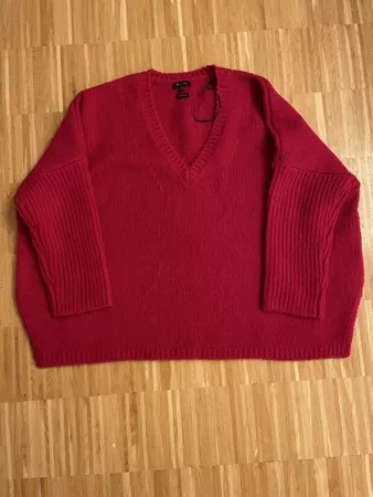 V-neck sweater Massimo Dutti pink oversized condition 