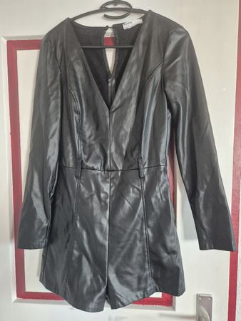Jumpsuit Kunstleder Schwarz Grösse M Bershka