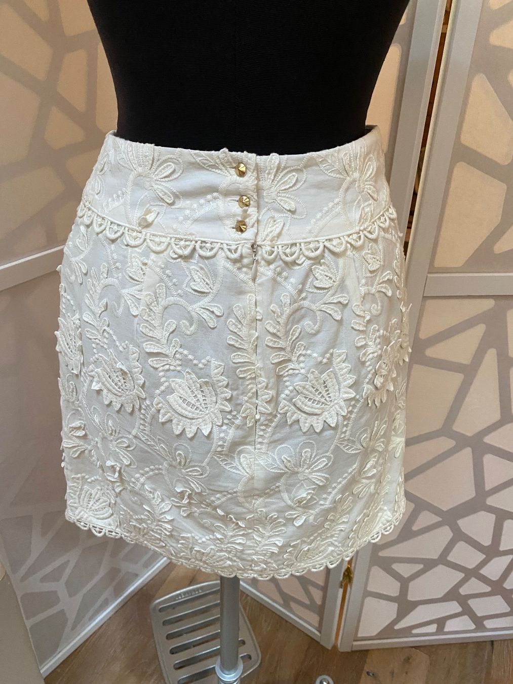 Cream Gonne: Pretty cream cotton skirt. S – Nuovo (secondo la descrizione) da Grund b. Gstaad venduto da PlageNeige 1