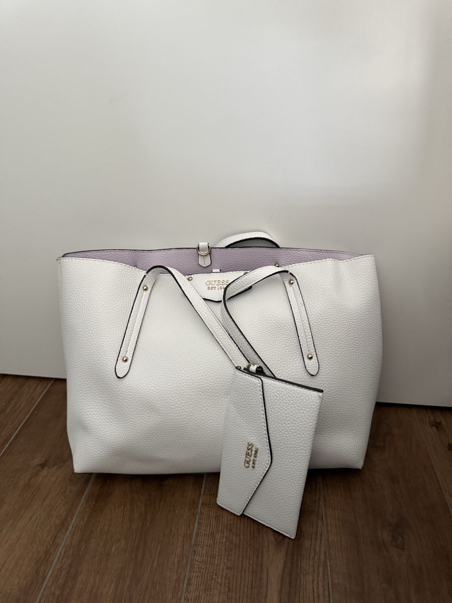 Guess Taschen für Damen: Guess Handtasche – Gebraucht aus Holderbank AG von jolindlii
