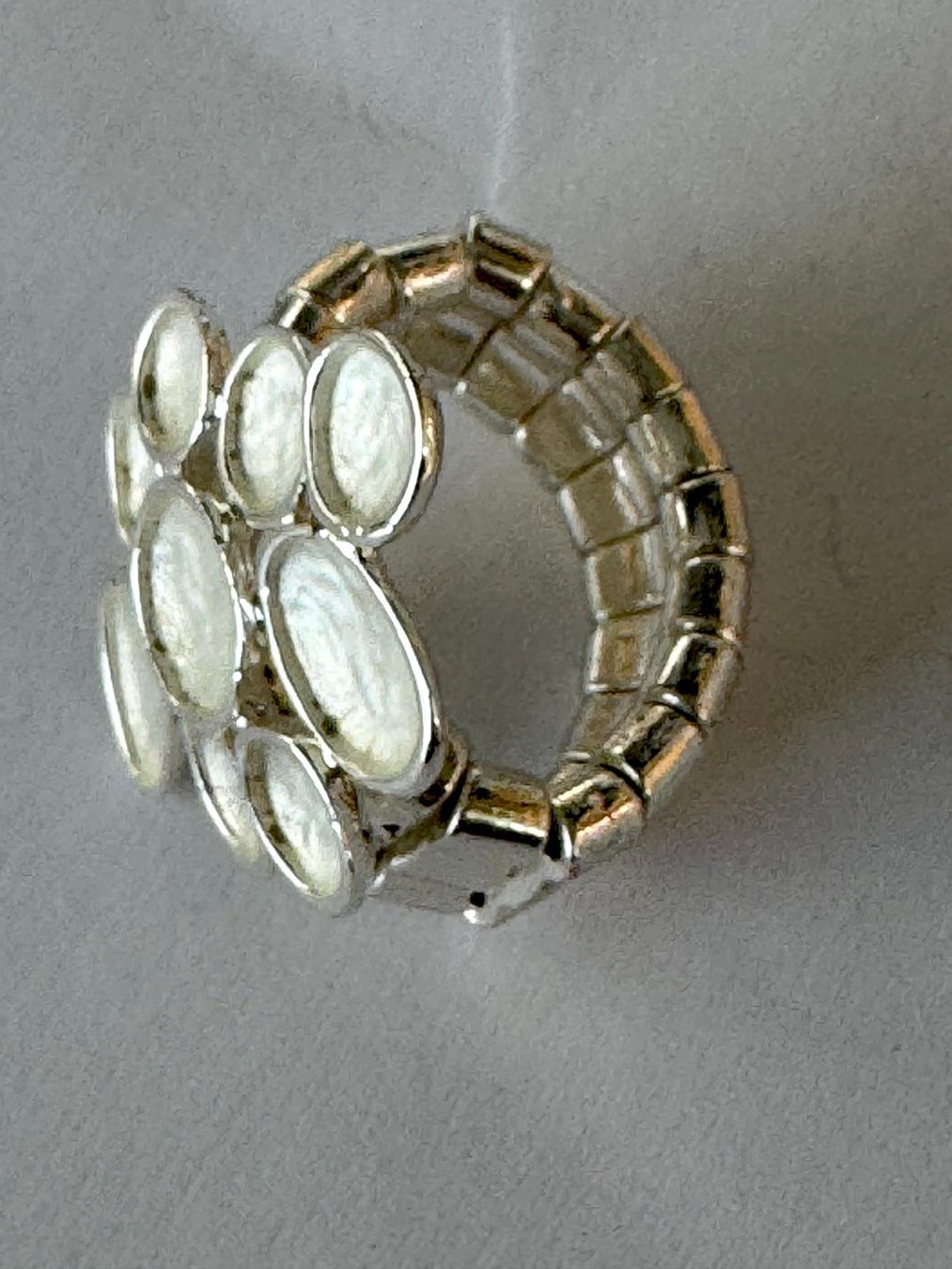 Sonstiger Schmuck: Lot bijoux: collier, bague, boucles, bracelet – Gebraucht aus Lausanne von PlusValue_Lausanne 4