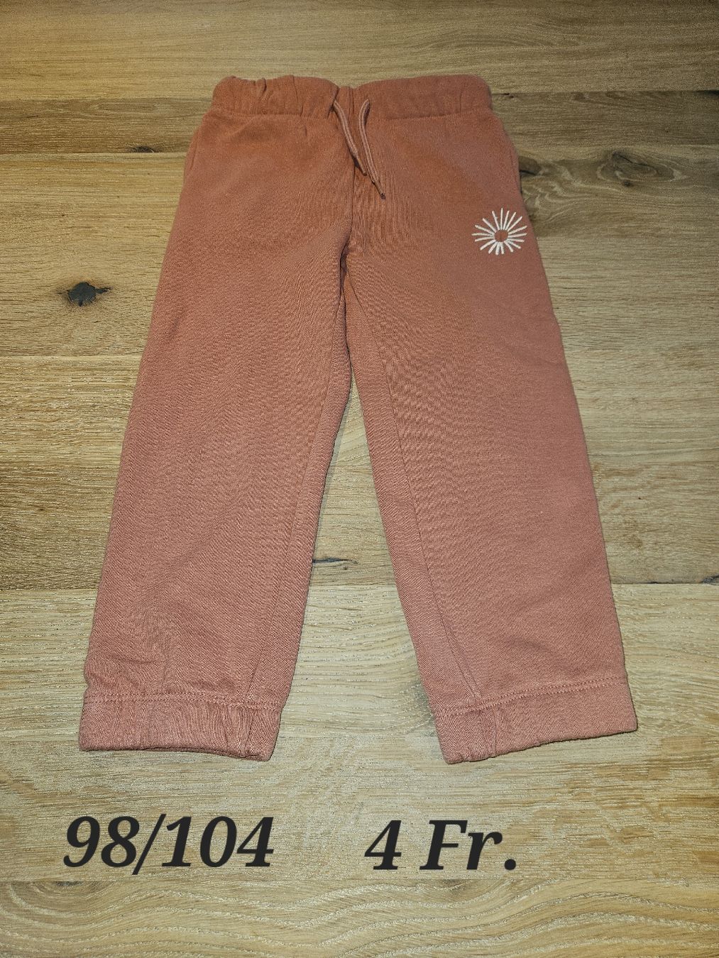 Pantalons: Trainerhose – Neuf (Voir description) à Brittnau par Ro-Sa1902