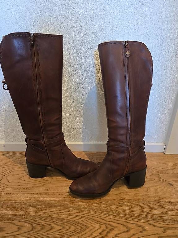 Scarpe da donna: Schöne Weitschaftstiefel von Geox – Usato da Kriens venduto da 26bp 1
