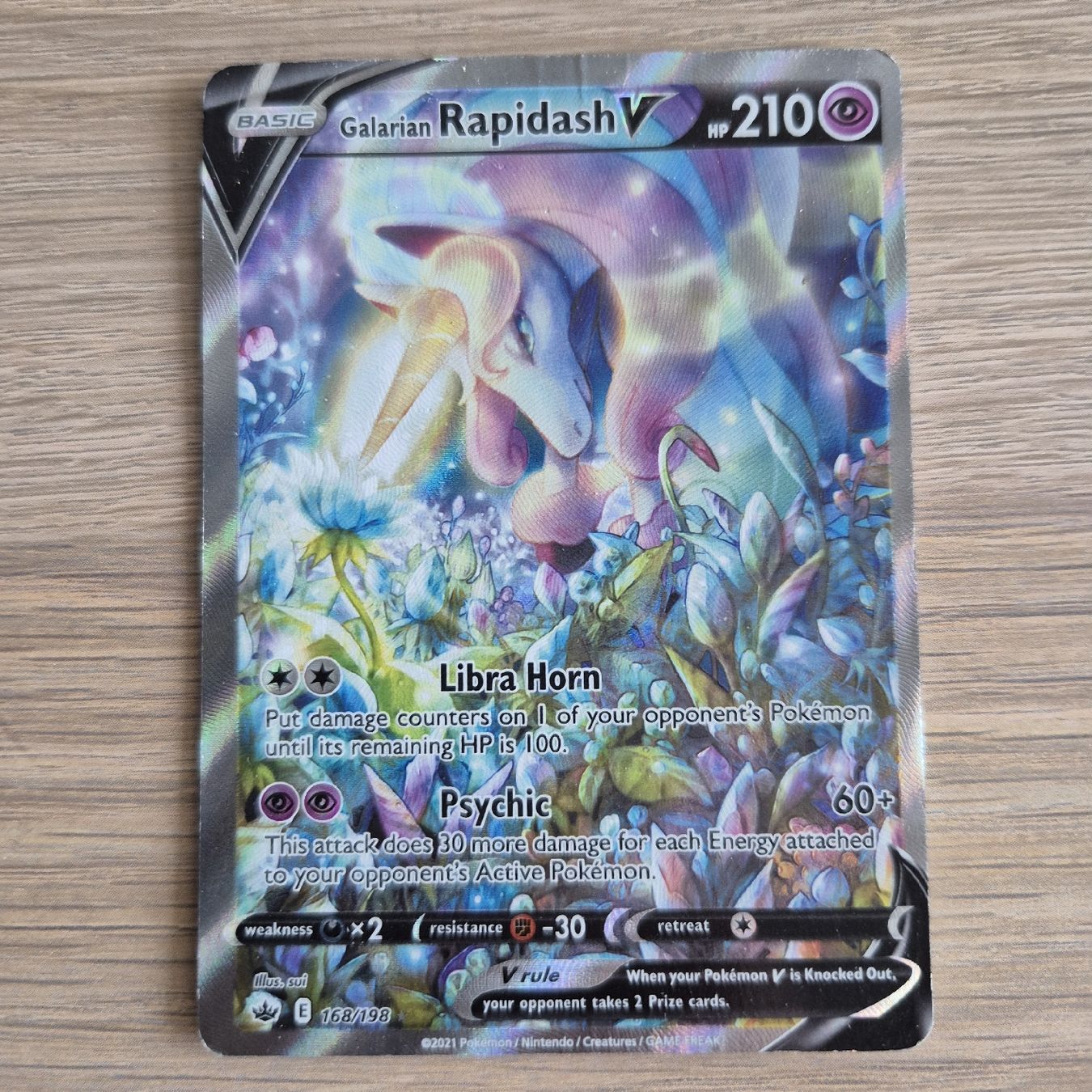 Pokémon Carte collezionabili: Galarian Rapidash V Pokémon holo 2021 – Usato da Ursy venduto da RetroBebar777