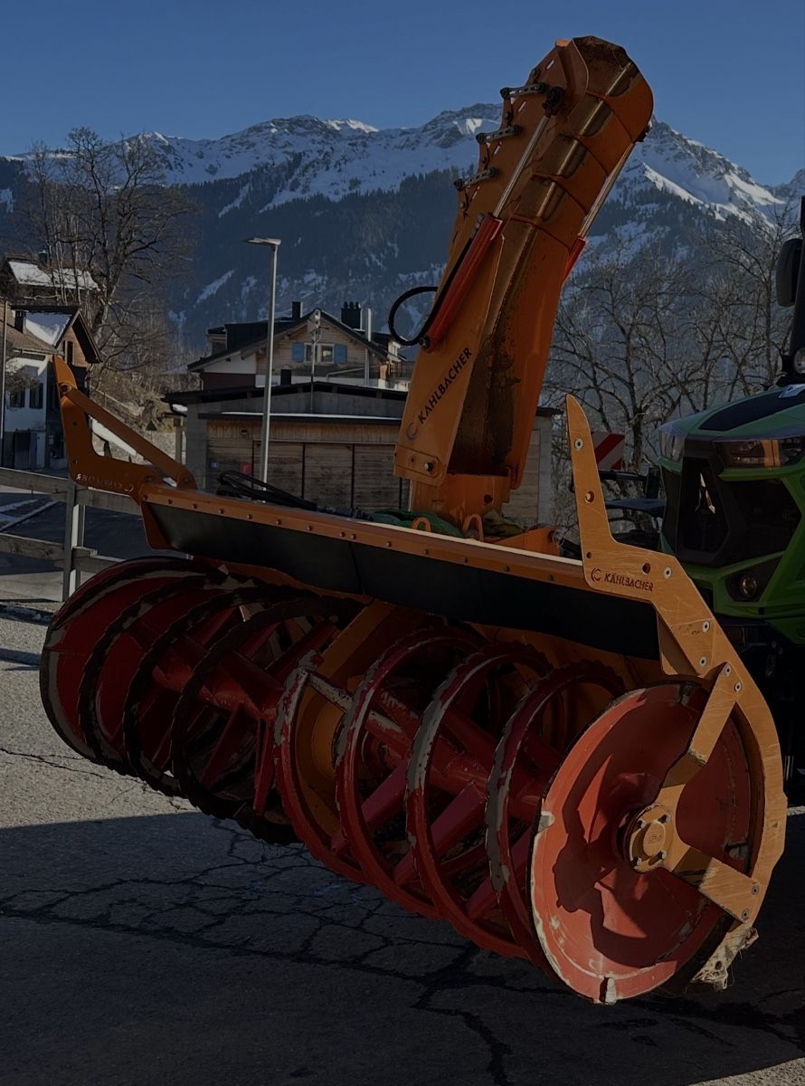 Tutte le macchine: Schneefräse Kahlbacher – Usato da Castiel venduto da FDEUTZS