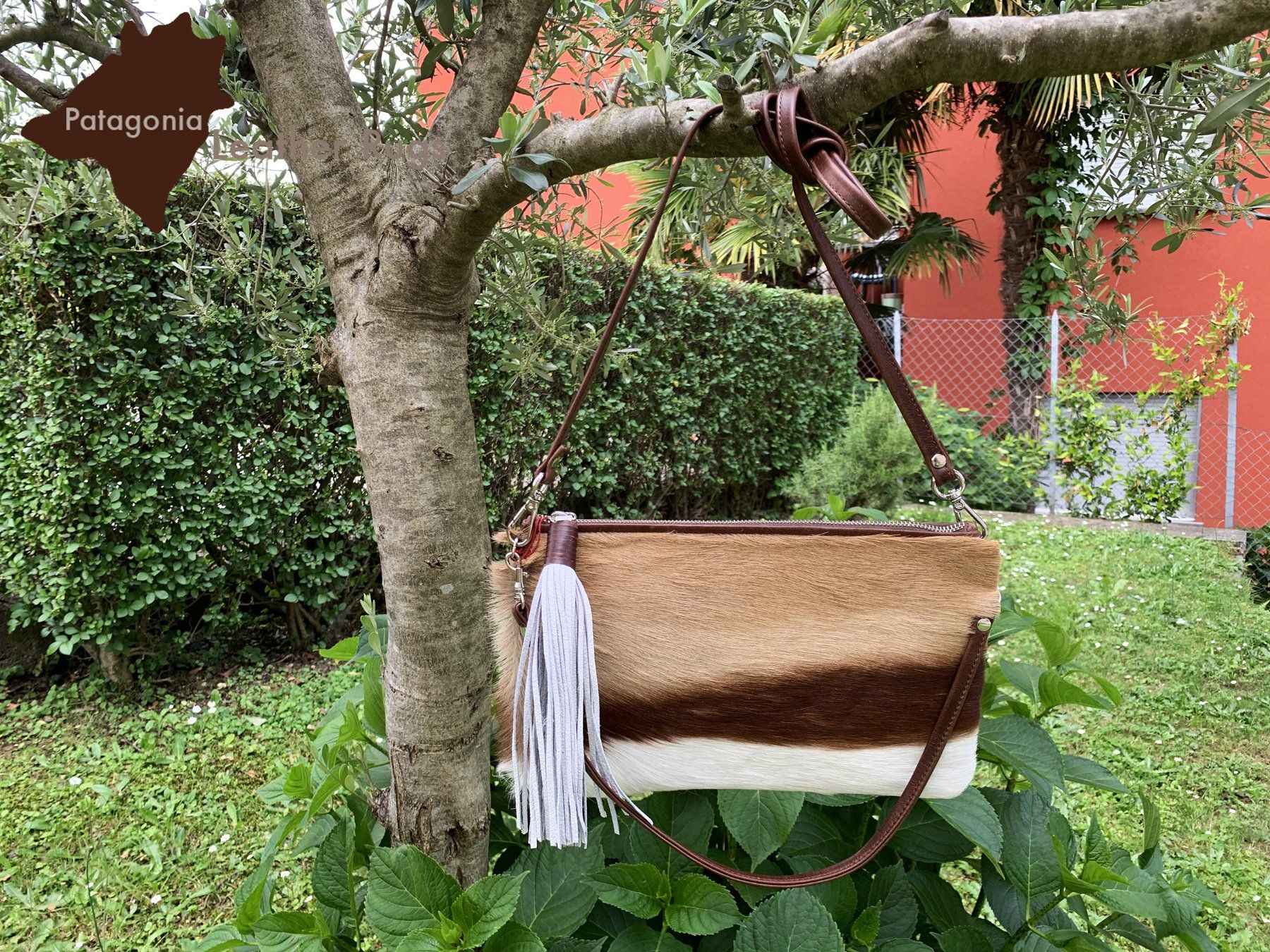 Sacs femmes: Natalie Springbokfell Handtasche – Neuf avec emballage d'origine à Arbedo par patagonialeatherrugs 2