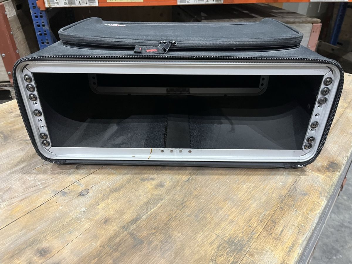 Altri accessori: 19 Zoll 3 HE softrack – Usato da Seon venduto da Schuell3 1