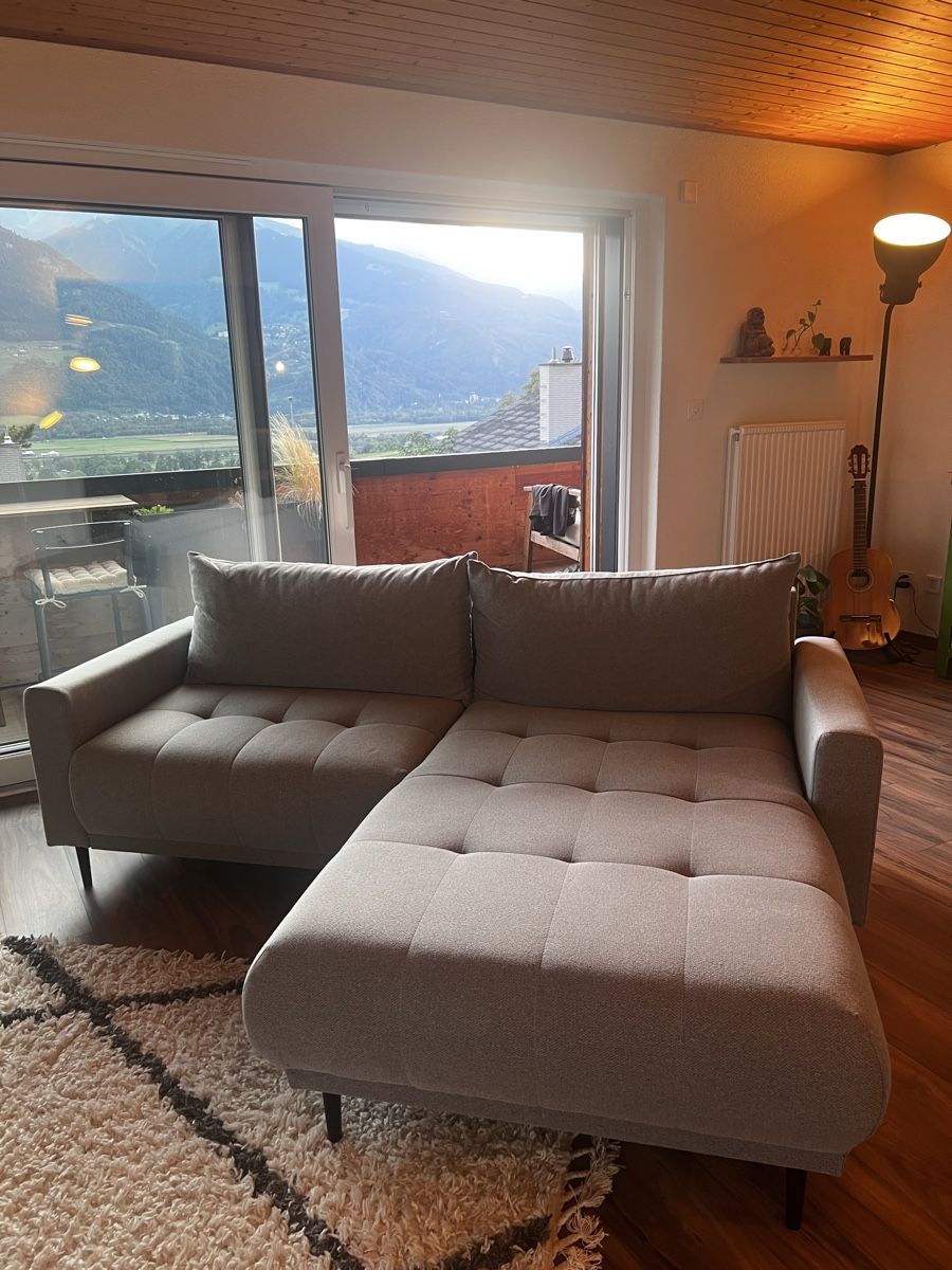 Sofas: Ecksofa grau 215x160 – Gebraucht aus Jenins von apfelapfel123