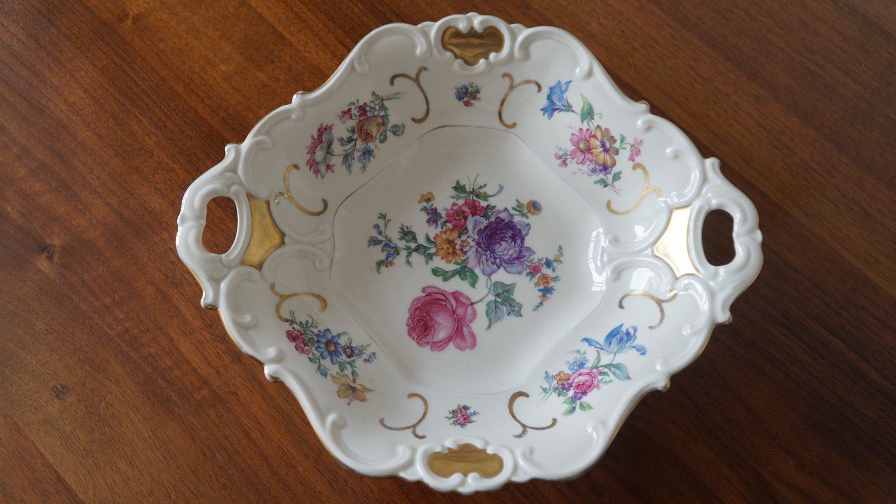 Ciotole: Schale mit Blumenmalerei  Bavaria – Usato da Bern venduto da Antikbatik
