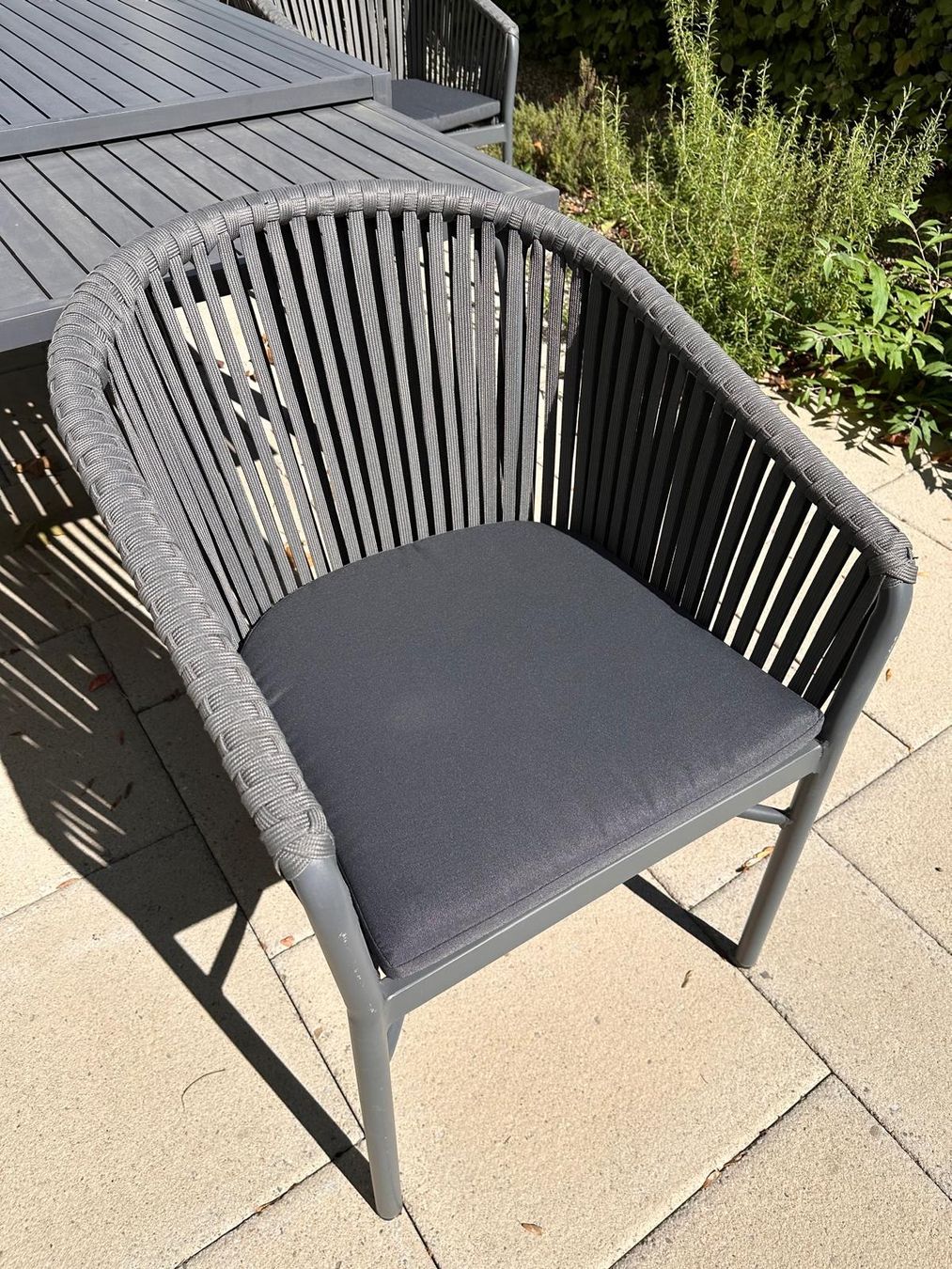 Tavoli: Outdoor set table and chairs – Usato da Zürich venduto da soc_kl9g 3