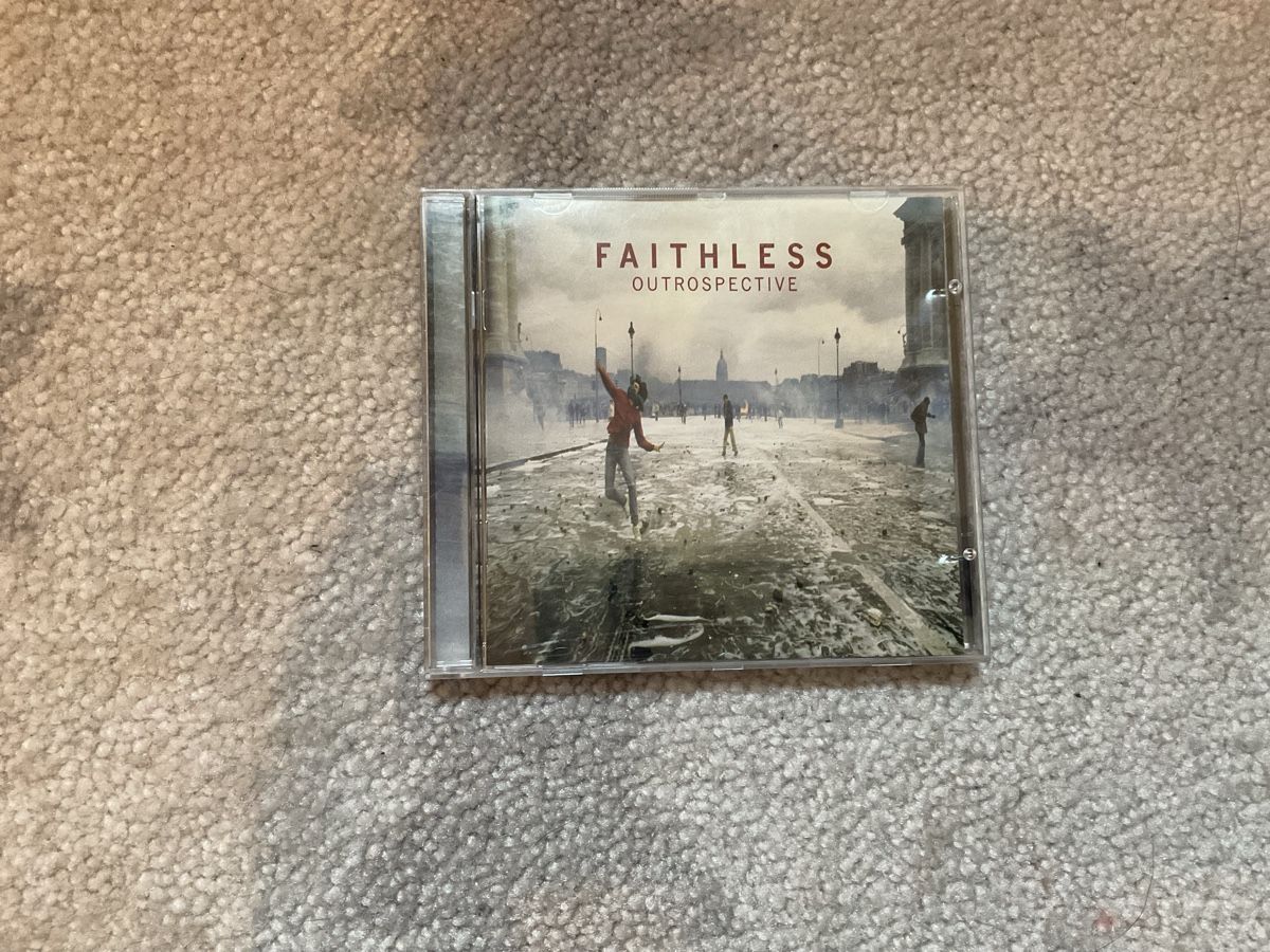 CD: Faithless - Outrospective – Usato da Grub SG venduto da Vinciguerra