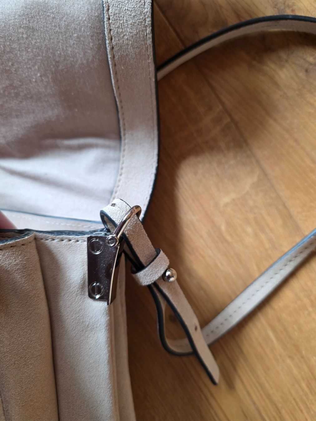 Borse da donna: Wildleder Leder Handtasche Tasche – Usato da Walterswil BE venduto da Lonitti 3