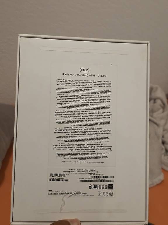 Tablet PC: Ipad 10 64gb bleu WiFi et celular + clavier logitech  – Usato da Bossonnens venduto da dav_gk8g 1