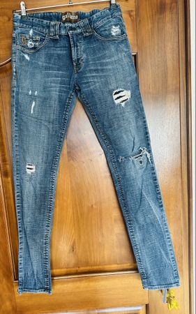 Galliano Jeans, Used Look, Groesse 34/48, Top Zustand!