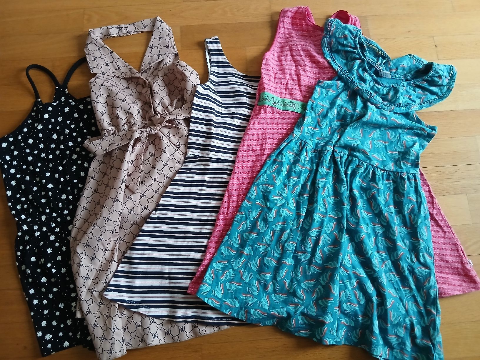 Lotti & Set di vestiti: Kleiderpaket div Marken Sommer Gr 140 – Usato da Bischofszell venduto da Mama_x
