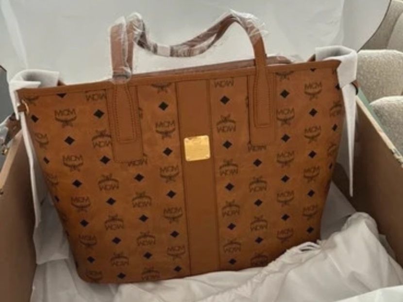 Sacs femmes: MCM Shopper – Neuf (Voir description) à Bennau par chi_cqb5 1
