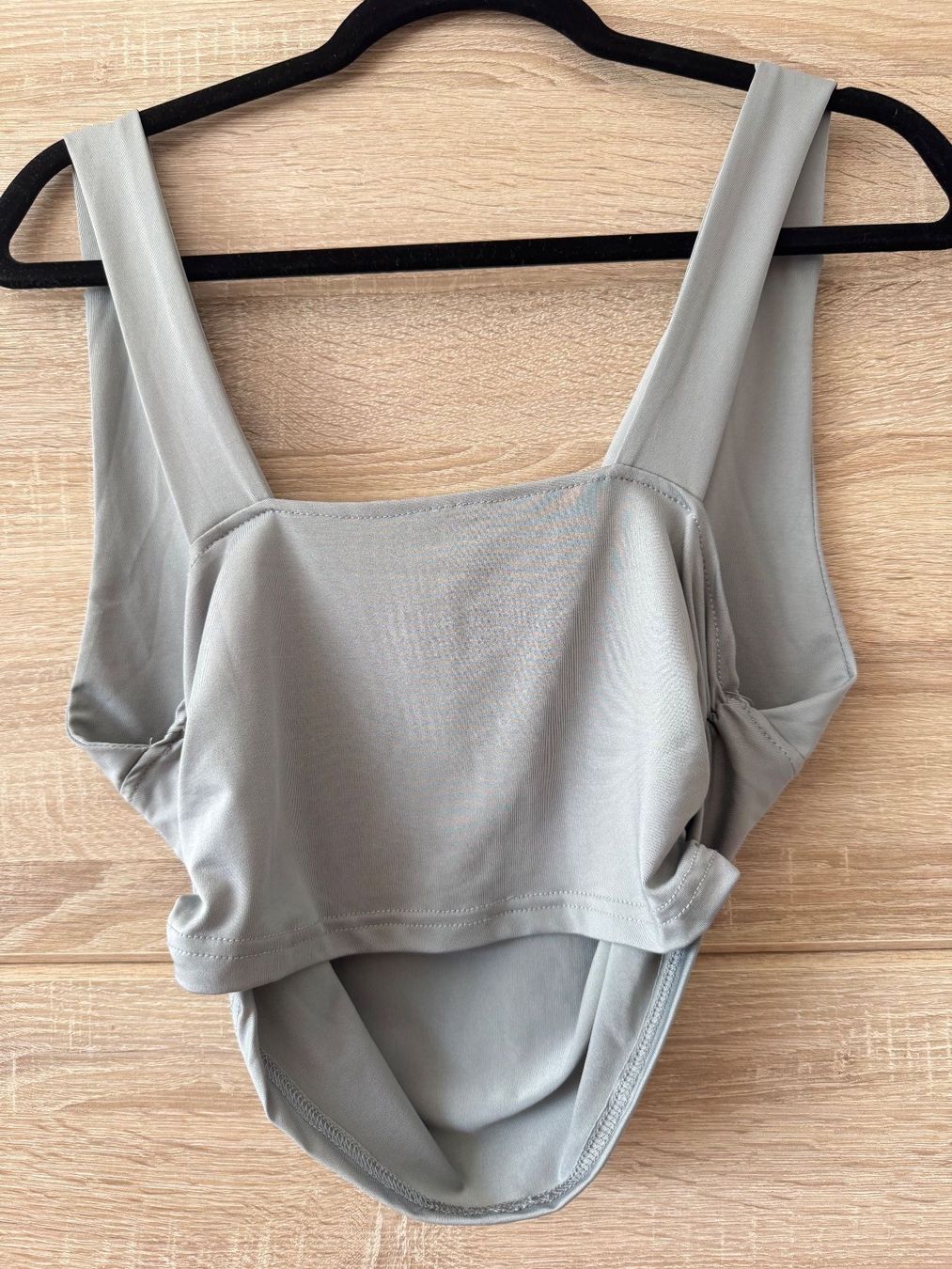 Tops: Crop top chic gris – Gebraucht aus Montreux von iza_peche8 3