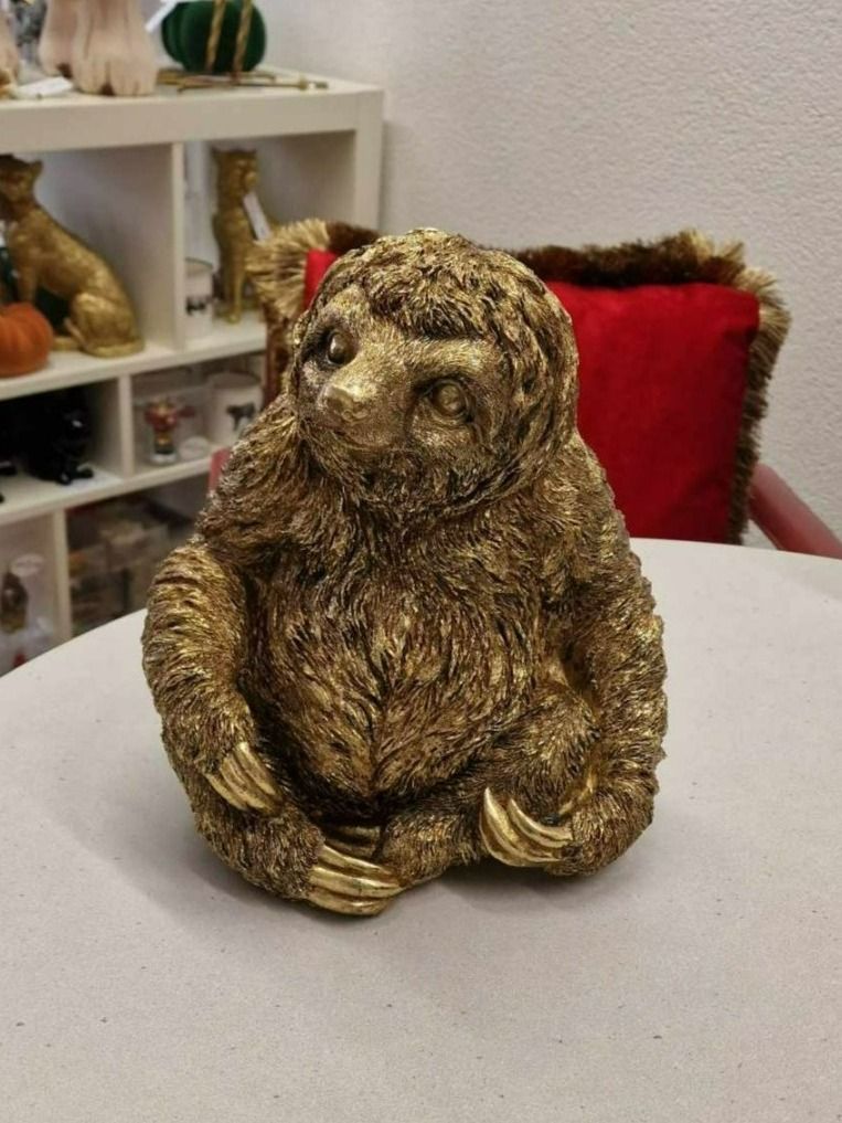 Figuren: Faultier in Gold Optik – Neu und originalverpackt aus Schaffhausen von AtelierPudesco