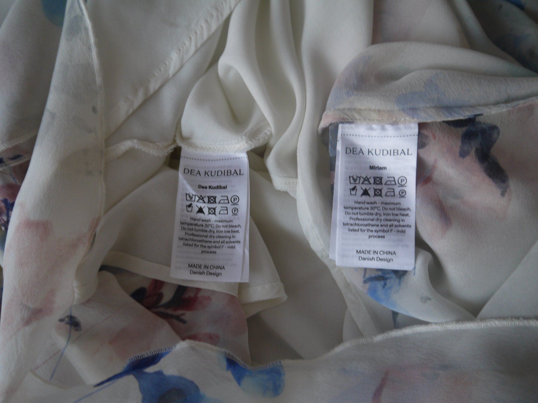 Dea Kudibal Vestiti: DEA KUDIBAL Maxikleid aus Seide Gr.S – Usato da Hagendorn venduto da Blaf 2