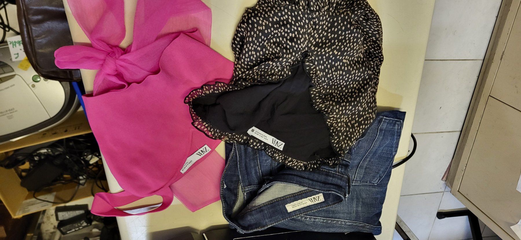 Zara Jacken & Mäntel: ZARA Jacke 2 Hosen – Gebraucht aus LUZERN von picci01 6