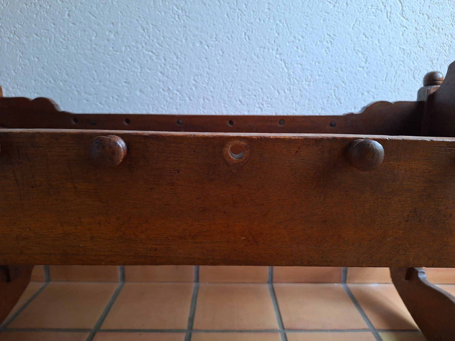 Sdraiette & Sdraiette a dondolo: Antike Wiege aus Holz – Usato da Herznach venduto da TheHoBo 4