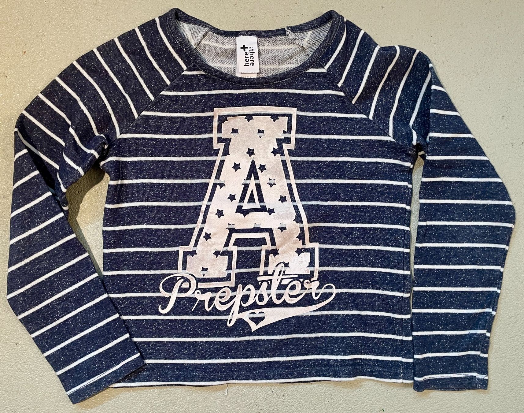 Lotti & Set di vestiti: 4 stylische Sweatpullis/Hoodies Gr. 146/152 – Usato da Neuendorf venduto da Knopfi 4