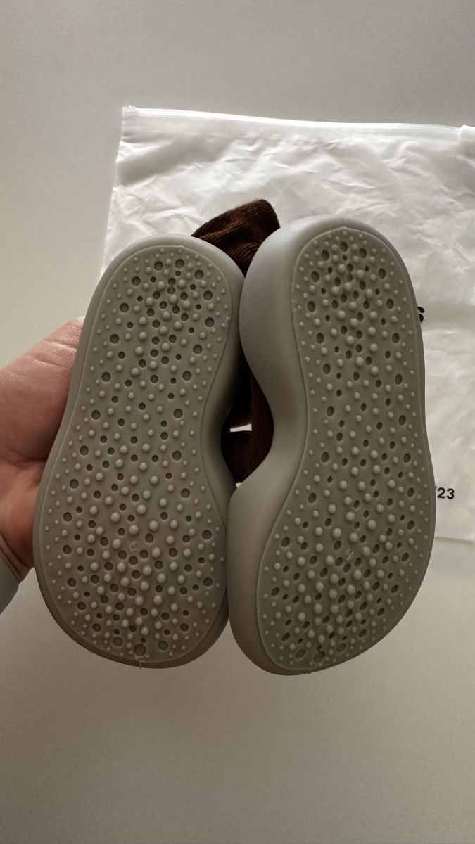 Schuhe für Jungen: Brown Sock Shoes – Neu und originalverpackt aus Zürich von KrisZH 2