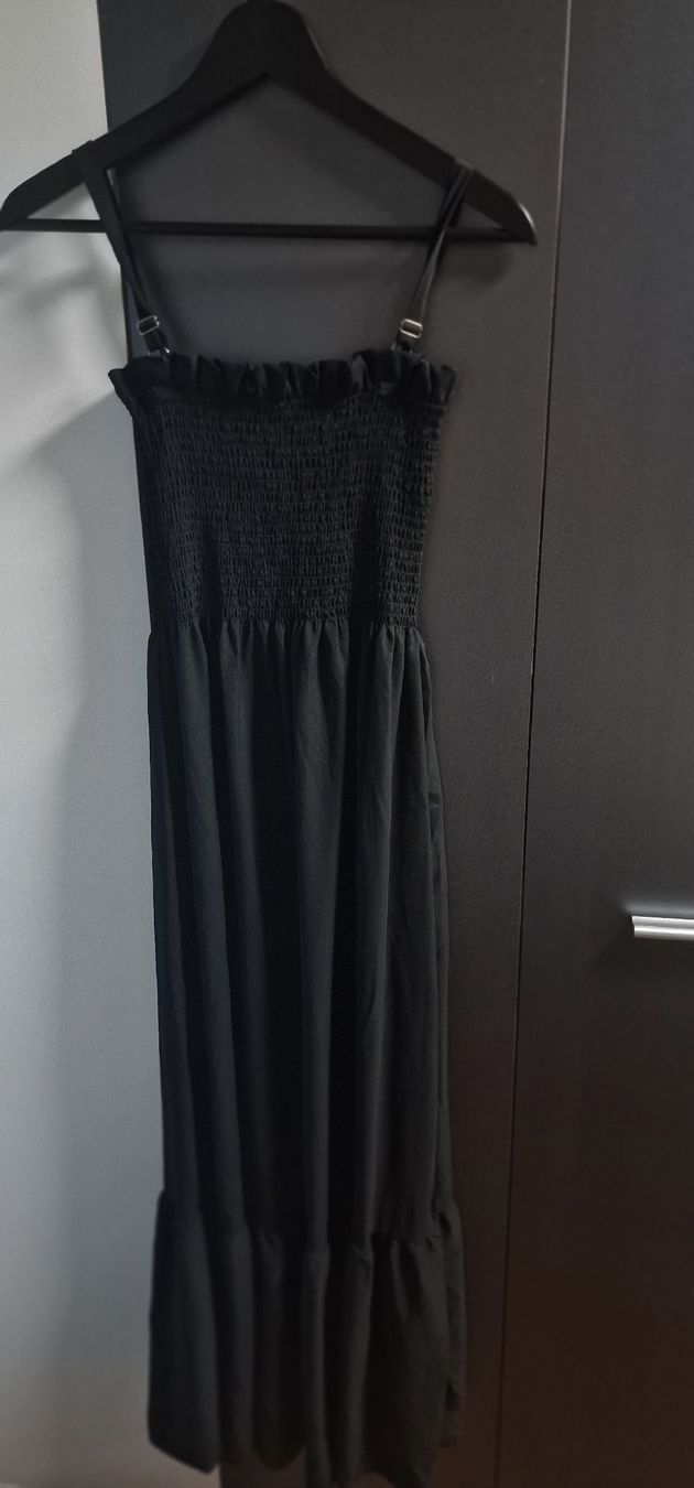 Kleider: Schwarzes Sommerkleid  Gr. S – Neu und originalverpackt aus Chur von car_5clc 1