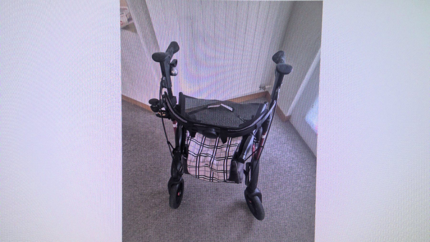 Aides à la marche: Rollator - Troja 2G  - mit Schirm – D'occasion à Steffisburg par Mira0001 1