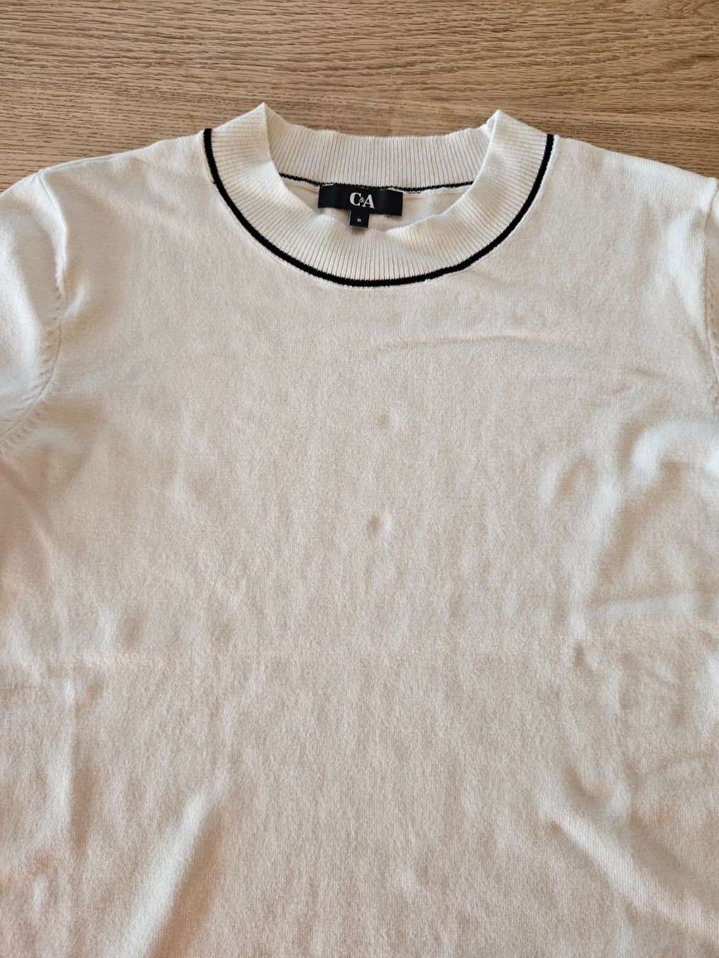 C&A T-shirt: T Shirt – Nuovo (secondo la descrizione) da Kirchdorf BE venduto da Abalona 1