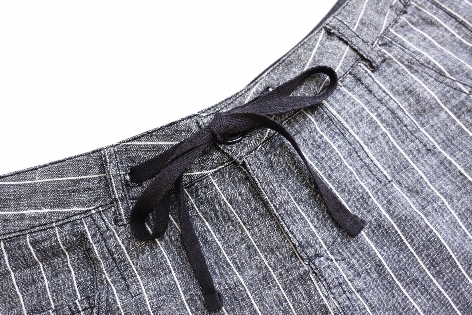 Pantaloni: Elegante Shorts Grau Gestreift Damen – Nuovo (secondo la descrizione) da Fully venduto da VaneaSelection 5