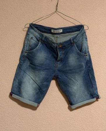 Shorts jeans King jeans taglia 32 come nuovo estivi 49