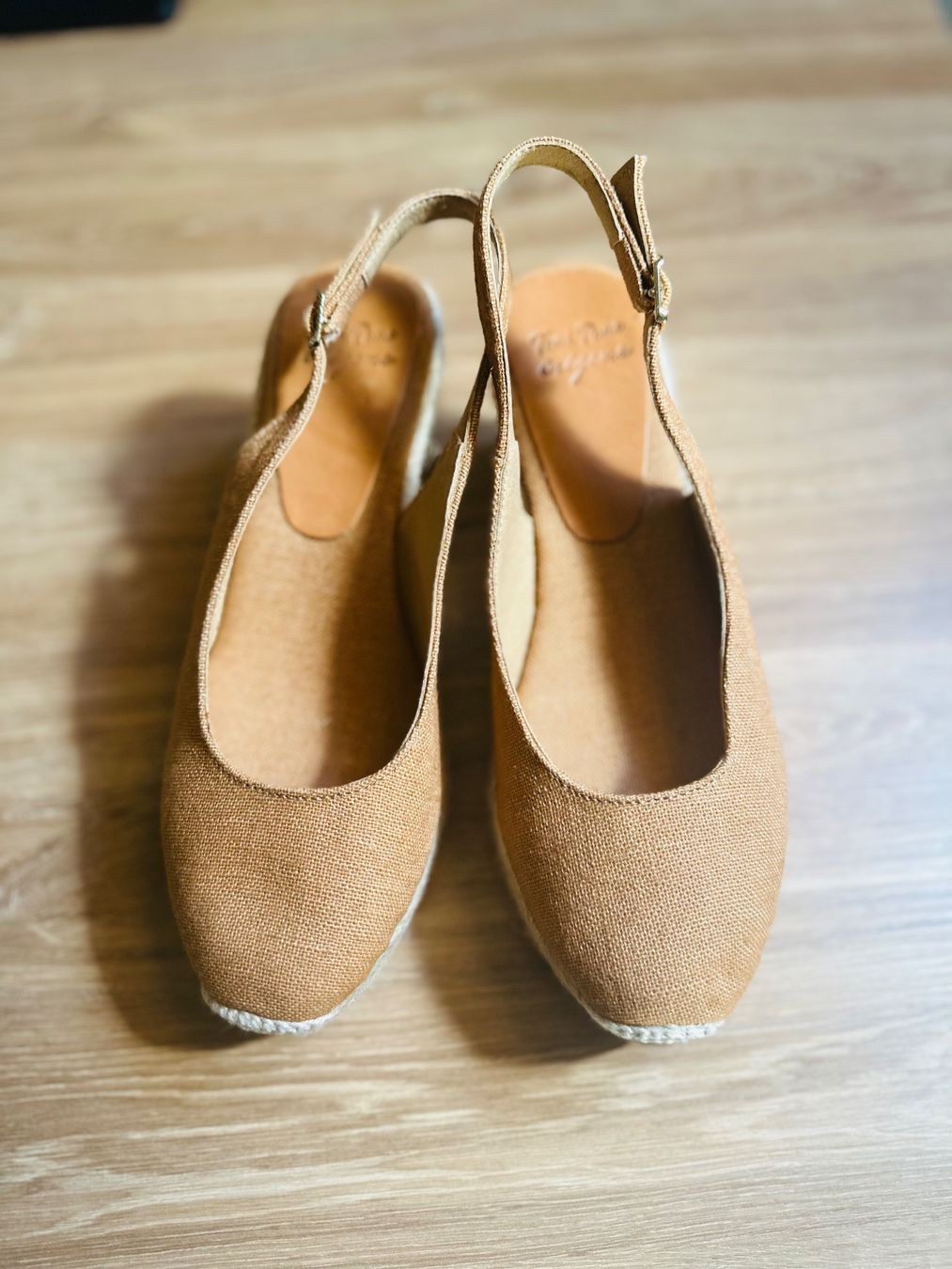 Scarpe da donna: Wunderschöne Keilsandaletten 38 – Nuovo (secondo la descrizione) da Uetikon am See venduto da Mici_Ki 1