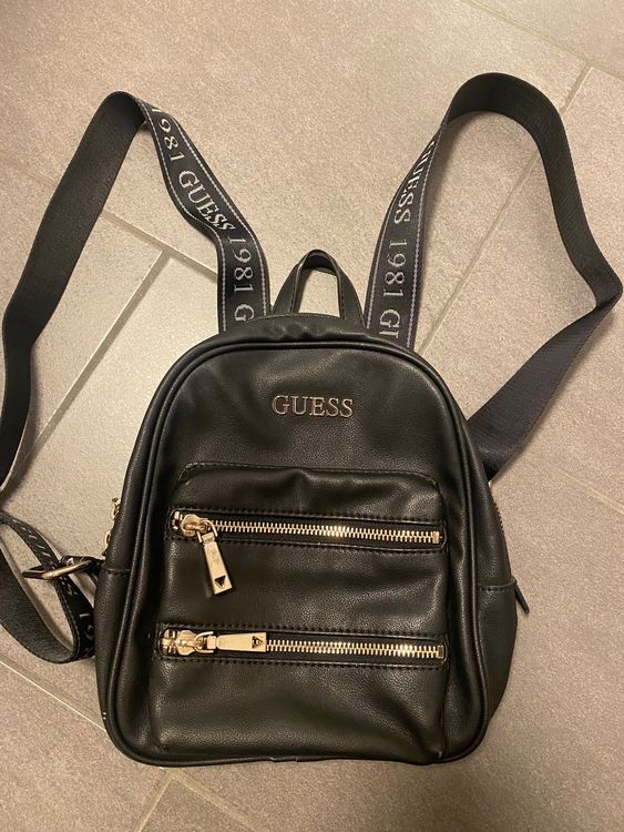 Guess Rucksack Kaufen auf Ricardo