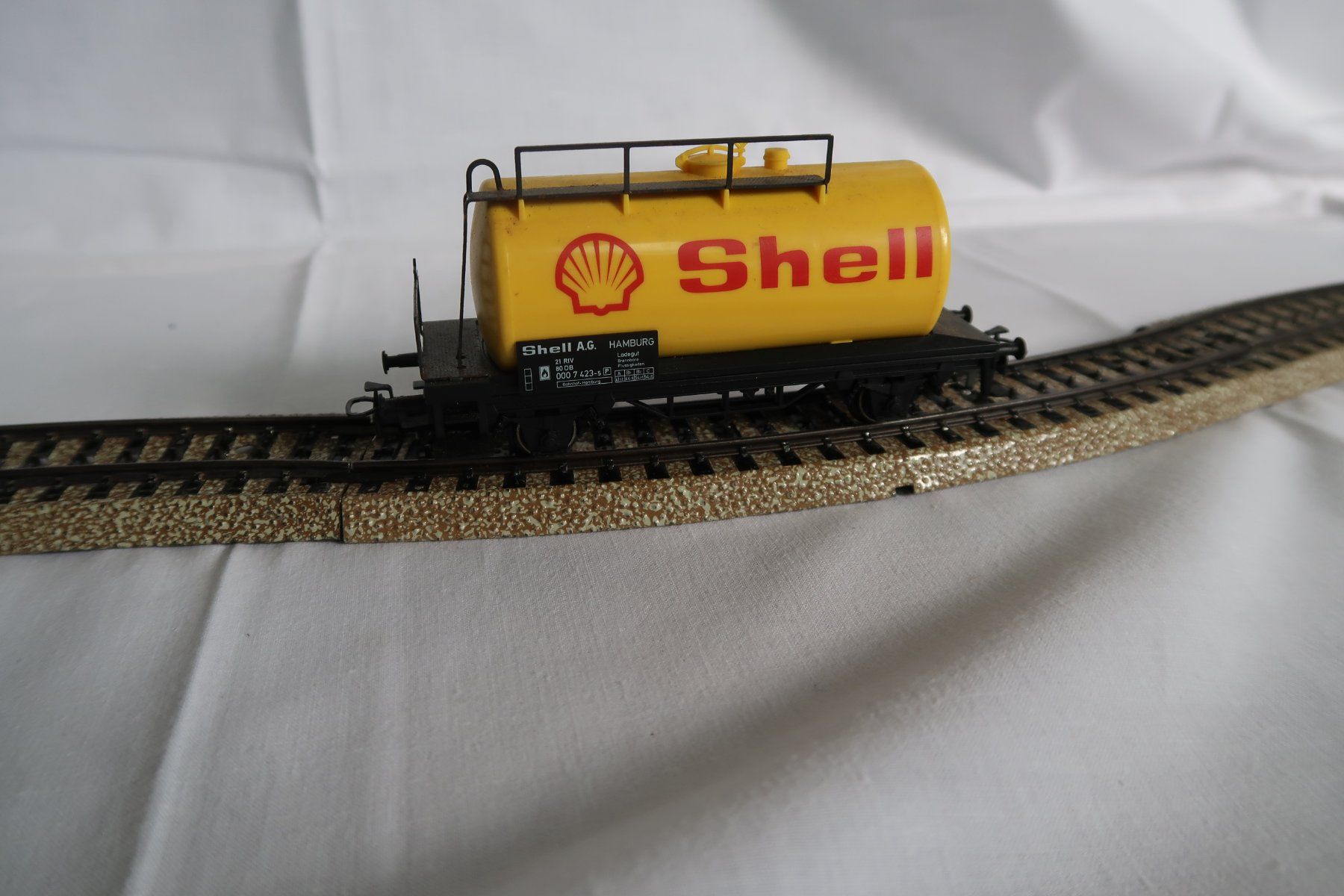 Märklin Modelleisenbahnen: Märklin 4442 Shell Tankkesselwagen – Gebraucht aus Hurden von Barth23 1