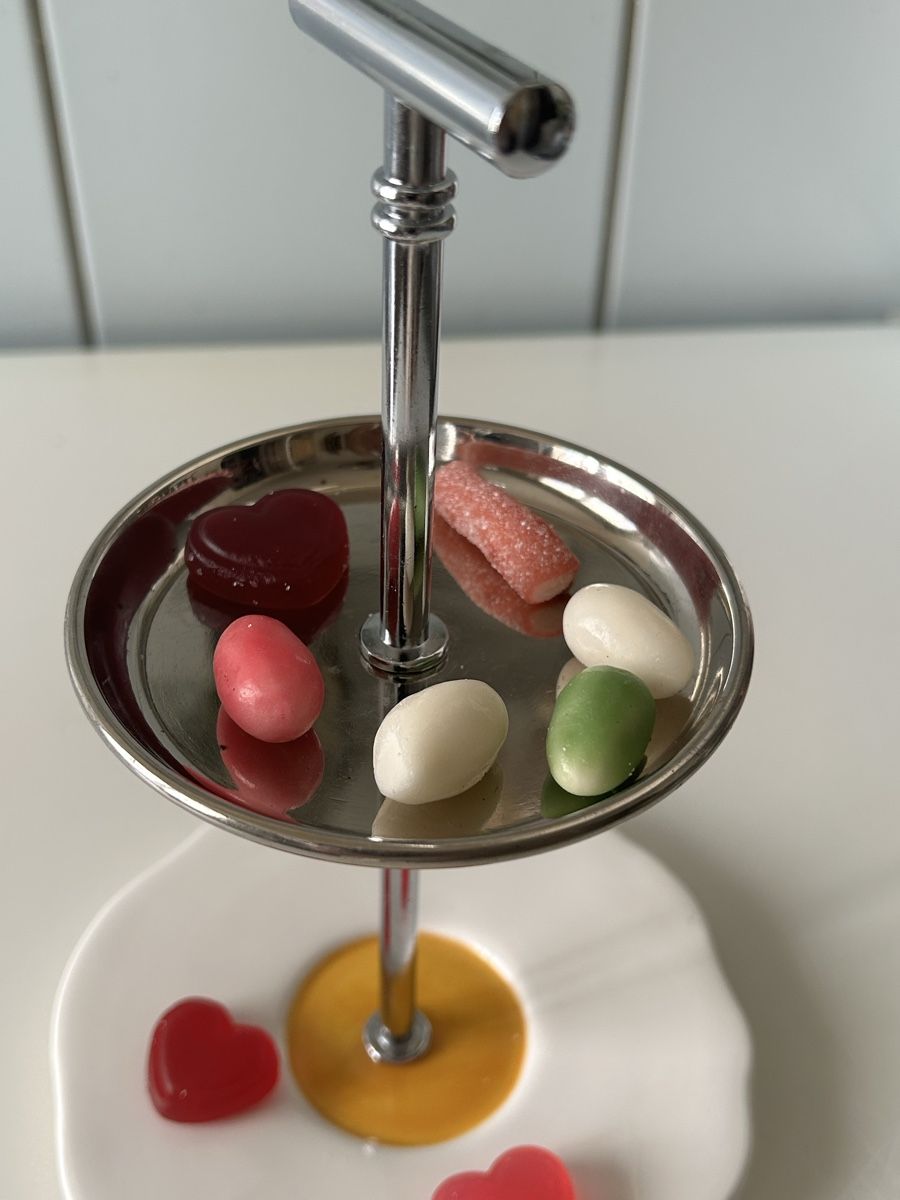 Set di piatti: Kleine spezielle Einmalige Etagere  – Usato da allschwil venduto da basel5 1