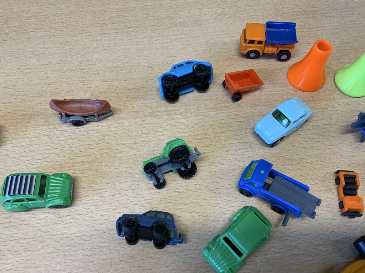 Figurines: Kinder Überraschung – D'occasion à Niederuzwil par Miami1999 4