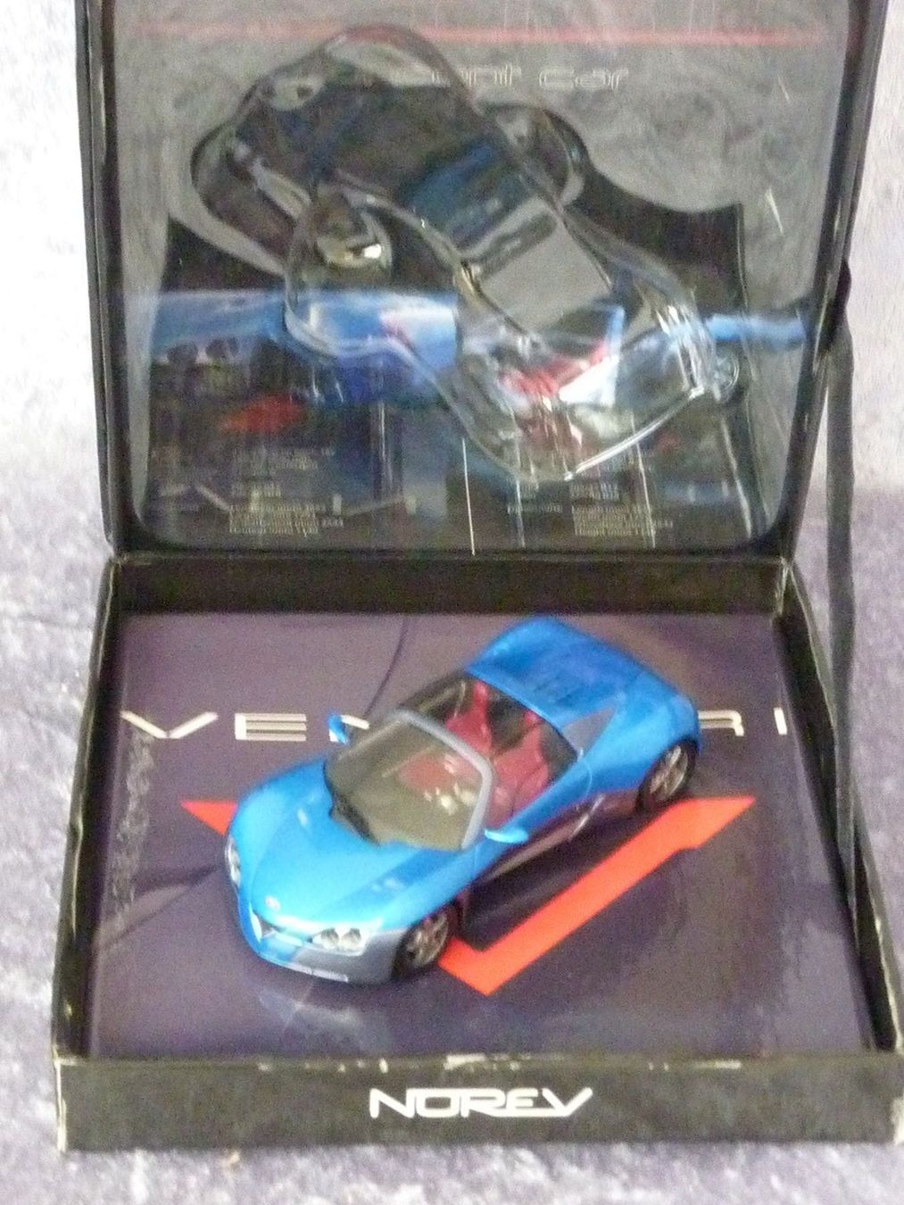 Norev Modellautos: Venturi Fetish Concept Car  1:43 – Neu und originalverpackt aus Dürrenäsch von modellautos4you