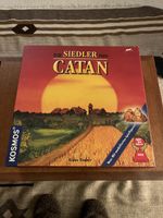 Siedler von Catan Brettspiel mit modellierten Spielfiguren