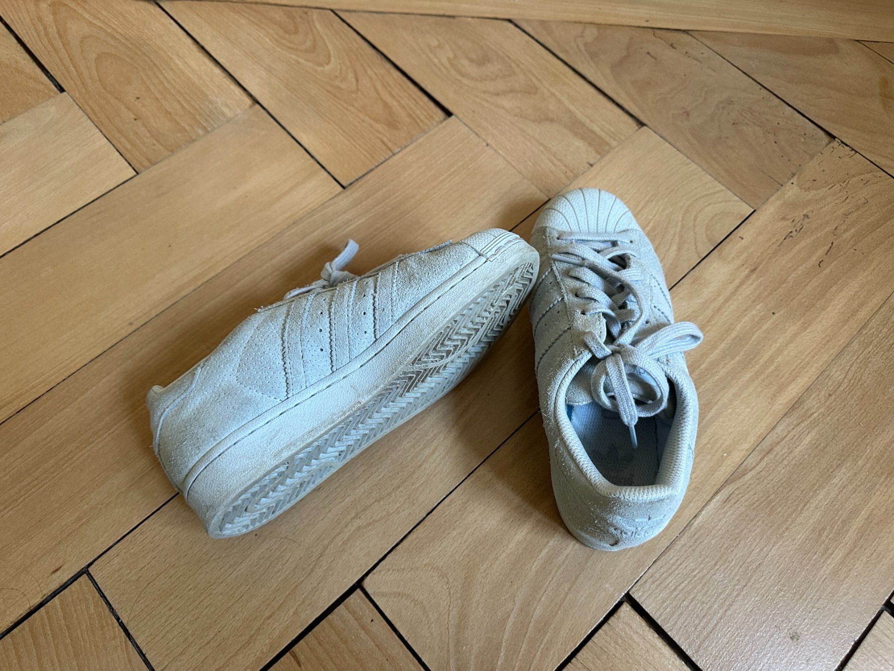 Adidas Chaussures femmes: ADIDAS Superstar Sneaker hellblau 35.5 – D'occasion à Zürich par Diazaio 3