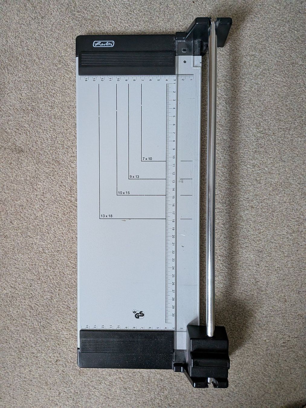 Papier: Papierschneidemaschine – D'occasion à Wädenswil par Mamacita60