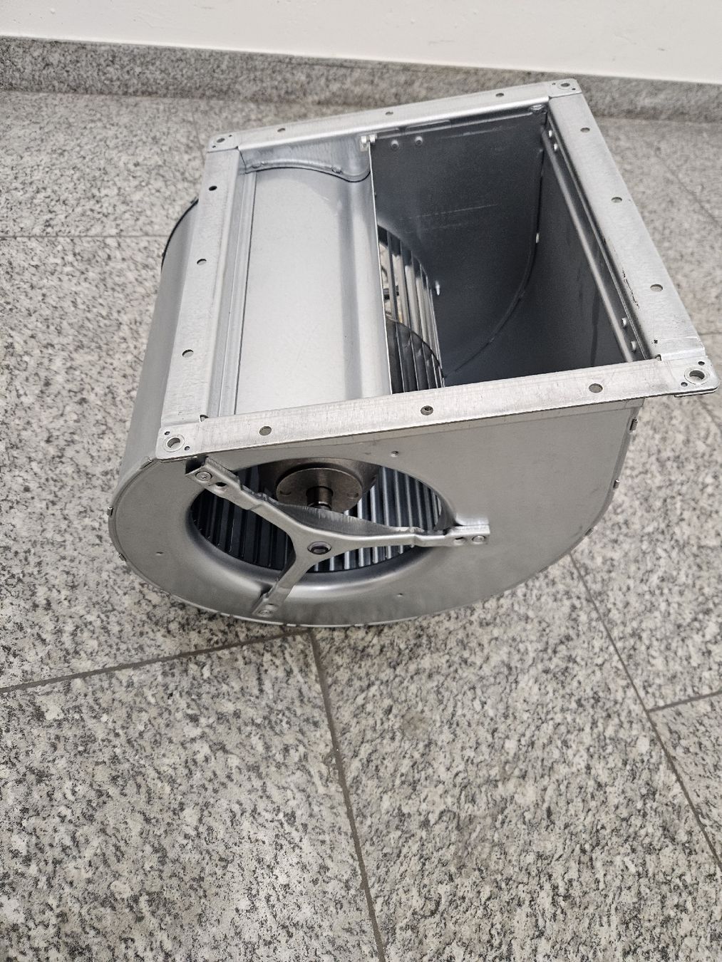 Ventilatoren: Radial ventilator – Neu (gemäss Beschreibung) aus Regensdorf von Zem003 1
