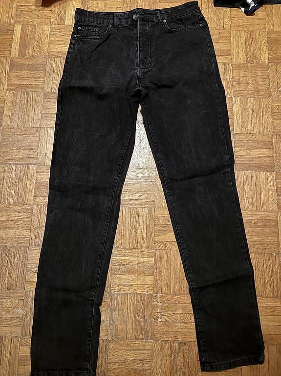 Jeans: Jeans noir  – Gebraucht aus Morges von bir_9rsr 1
